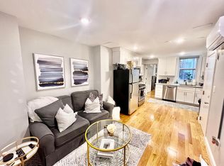 3 Garden Ct #3F, Boston, MA 02113