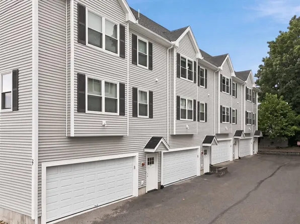 27-27 Orchard St #B, Haverhill, MA 01830