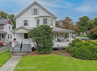 38 Tennent Ave, Englishtown, NJ 07726