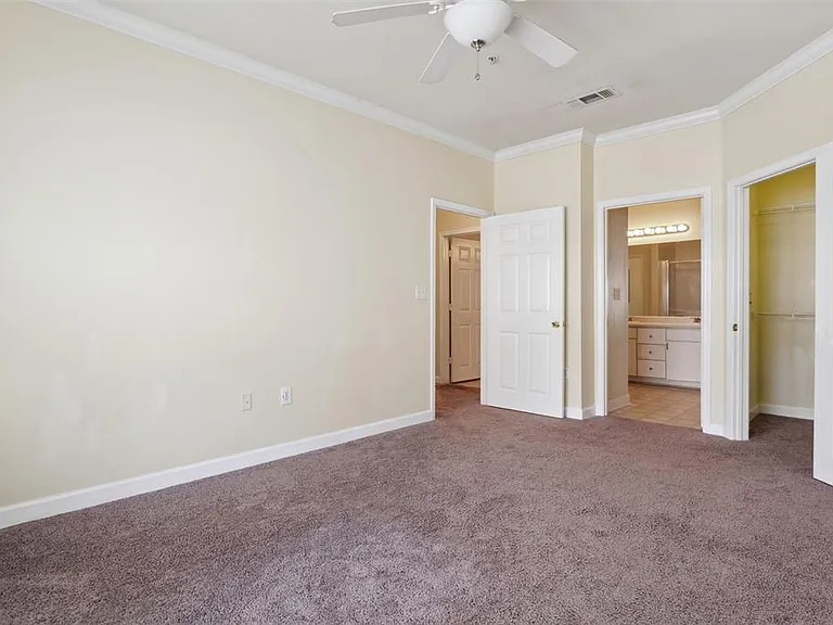 18332 Bridle Club Dr #18332 — Photo 15