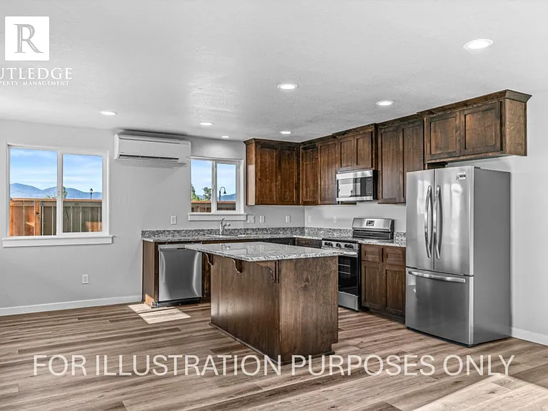 1105 Annalise St — Photo 3