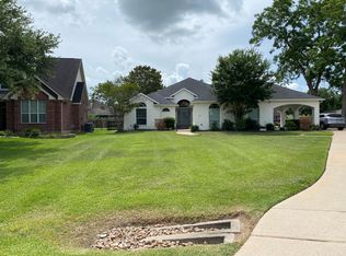 33222 Whitley Ct, Weston Lakes, TX 77441