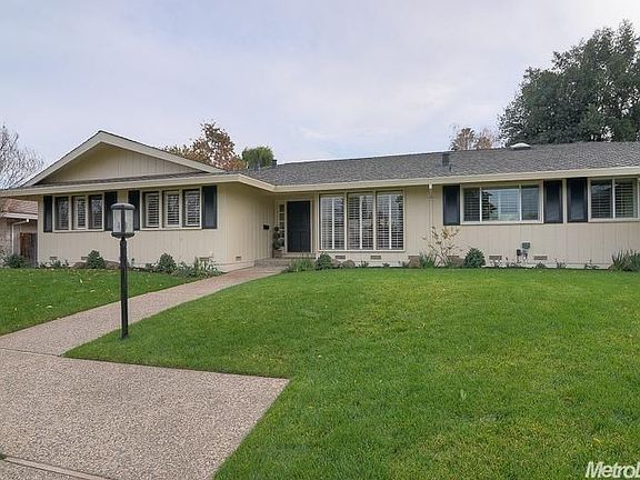 3rd image of 3940 American River Dr