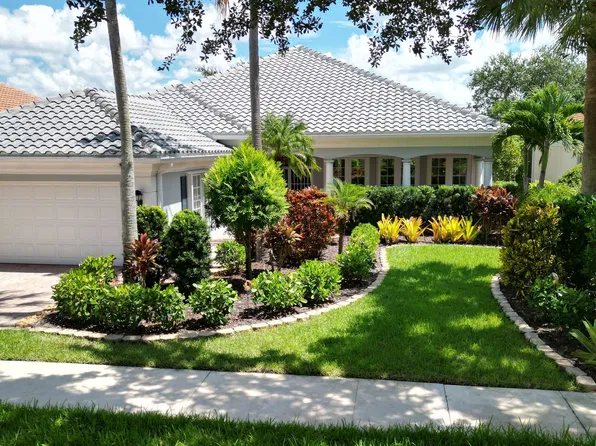 4780 Martinique Way, Naples, FL 34119