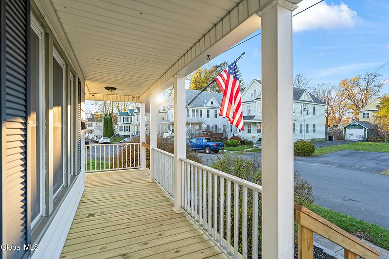 3rd image of 45 Pulaski Street