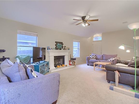 4th image of 14520 Mowsbury Dr