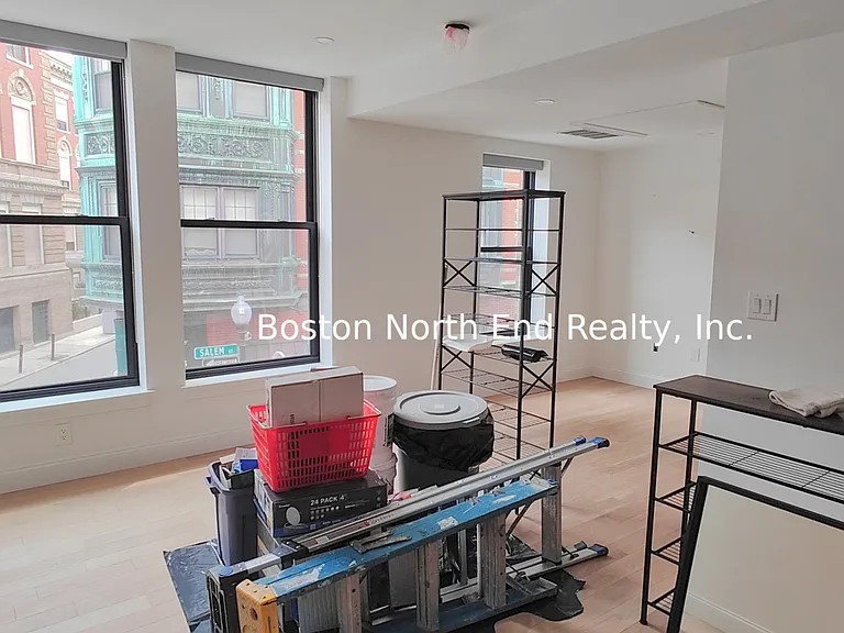 130 Salem St #2 — Photo 6