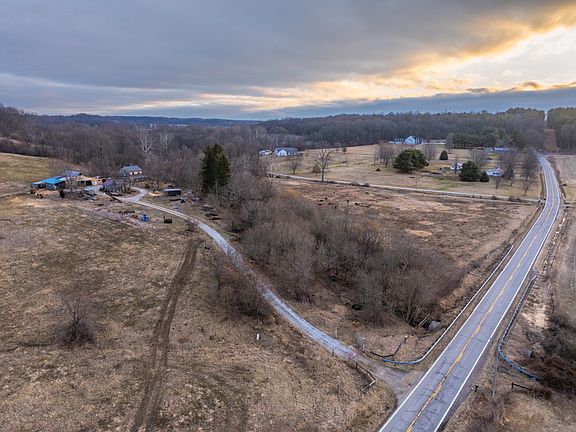 3rd image of 9220 N River Rd