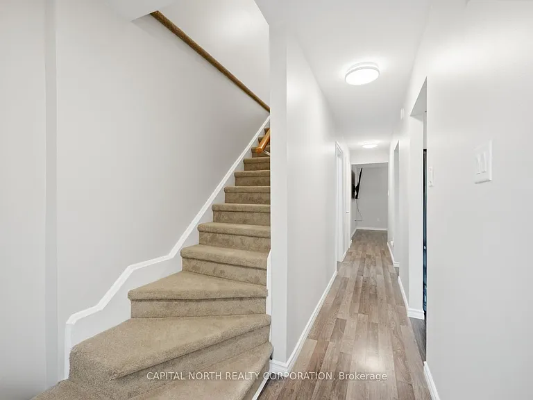 63 Elizabeth St — Photo 8