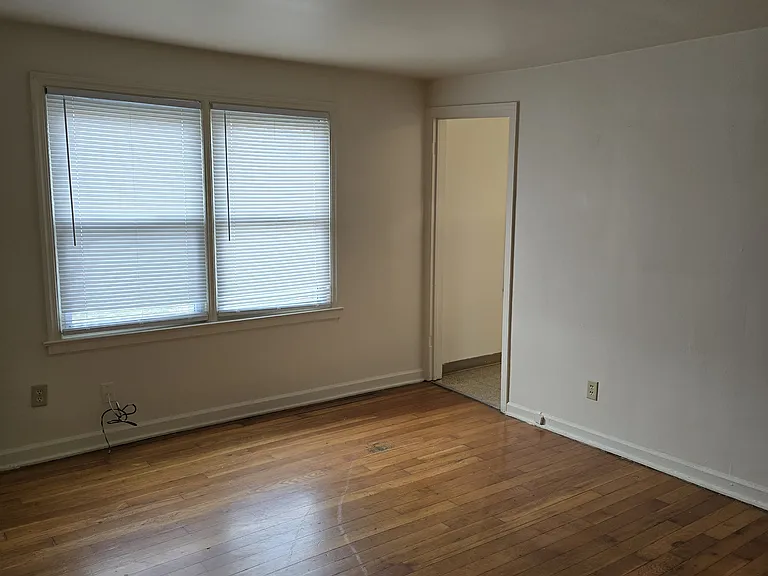 410 E Bruce Ave #3 — Photo 6