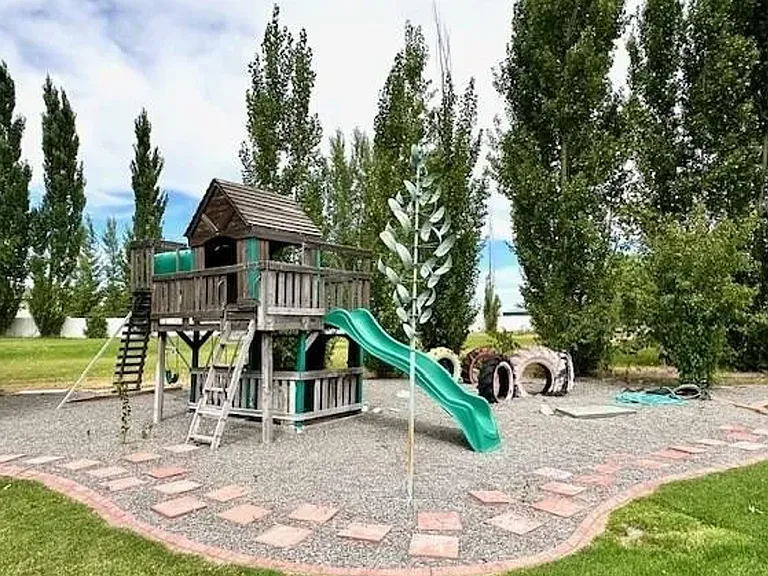 2 N 3737 E — Photo 38