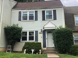 3028 Ellenwood Dr, Fairfax, VA 22031
