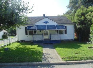 1032 N Pinkston St, Henderson, NC 27536