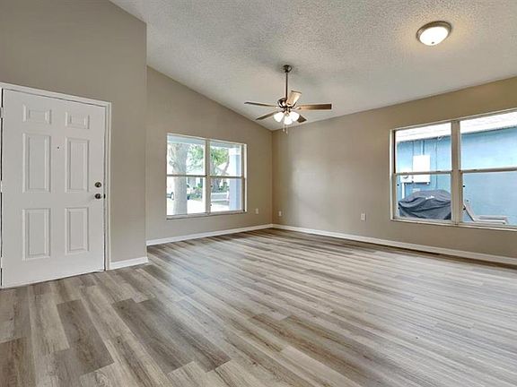 3rd image of 1226 FREMONT PARK AVENUE