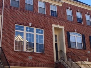 20367 Hawick Ter, Sterling, VA 20165