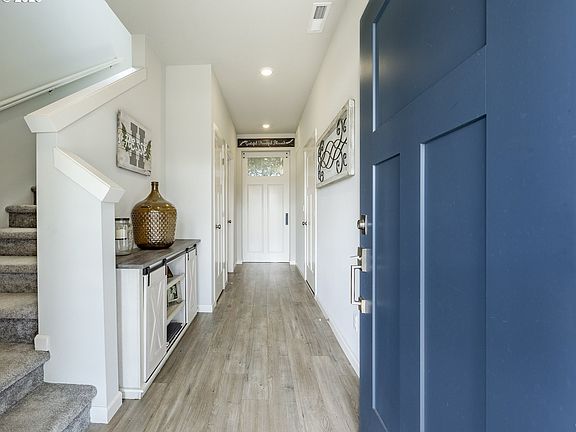 5th image of 1451 Gladiola Dr