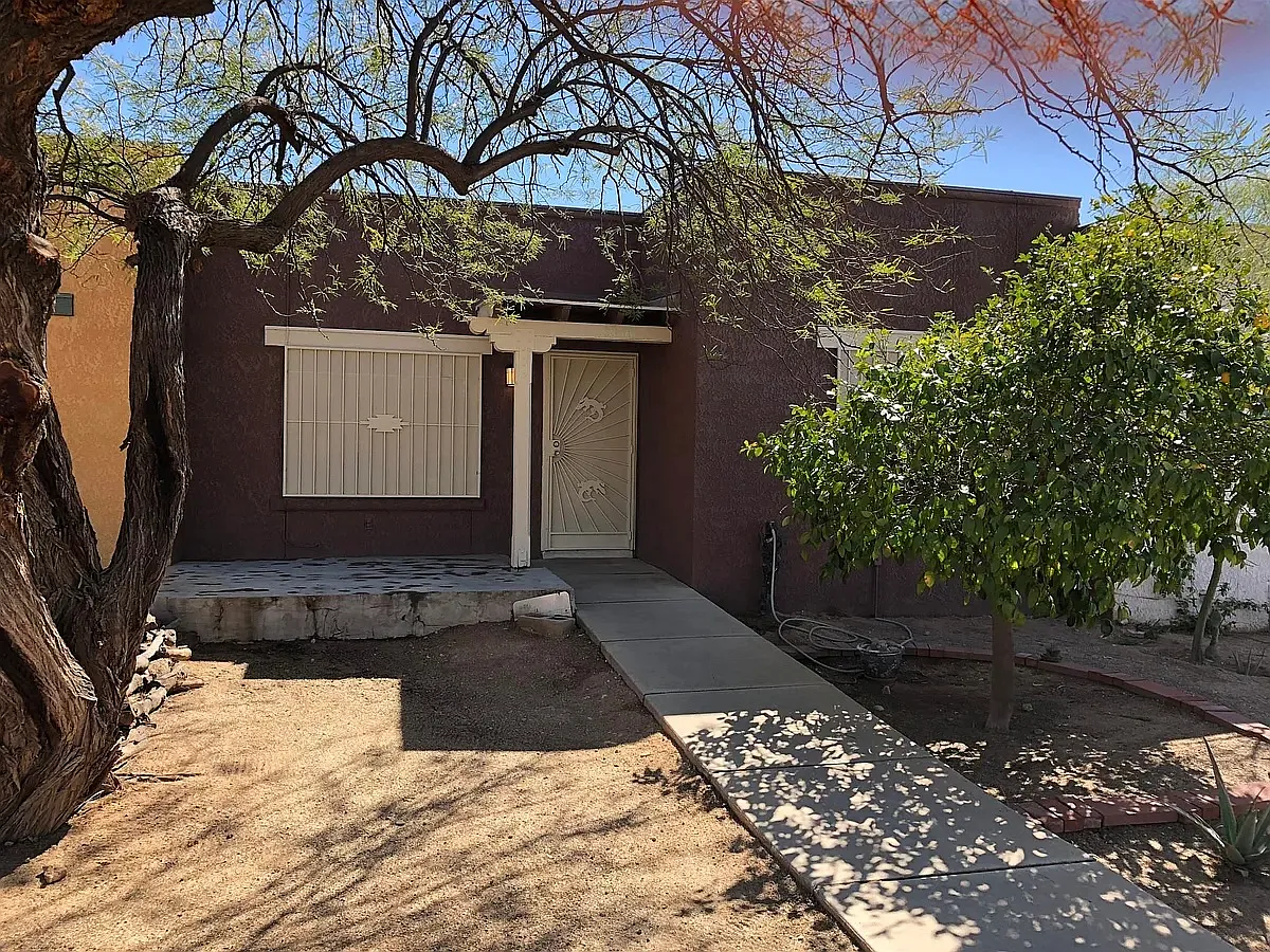 2 bed, 799 sqft, $1,375 — Photo 2