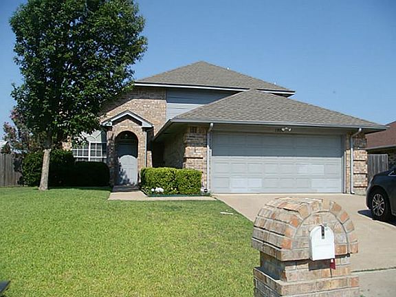 5th image of 1305 Downwood Dr
