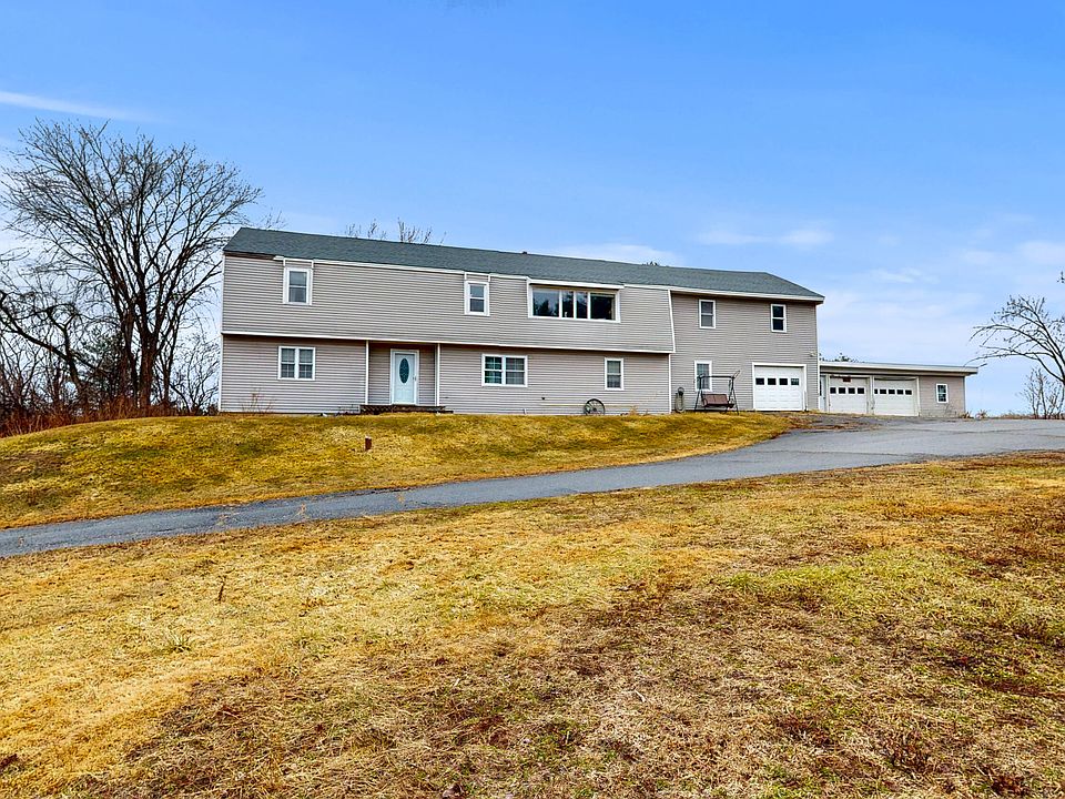 1st image of 445 W River Road