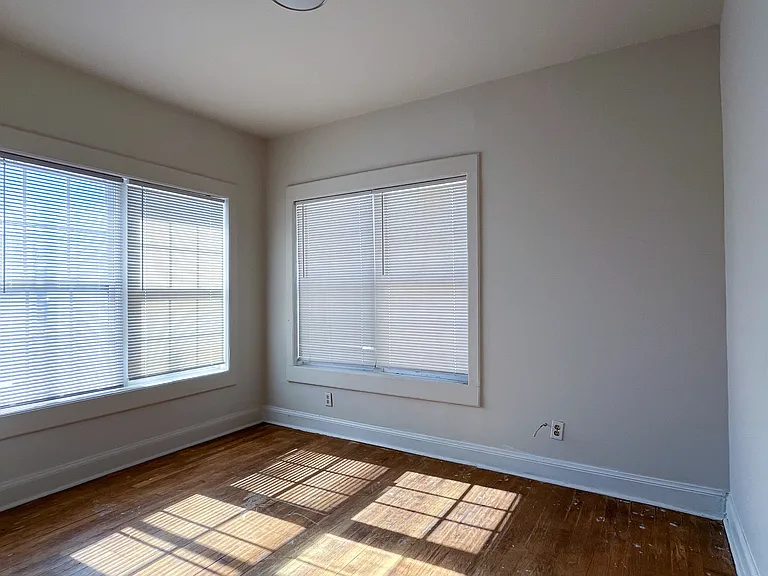 407 S Rennie St — Photo 4