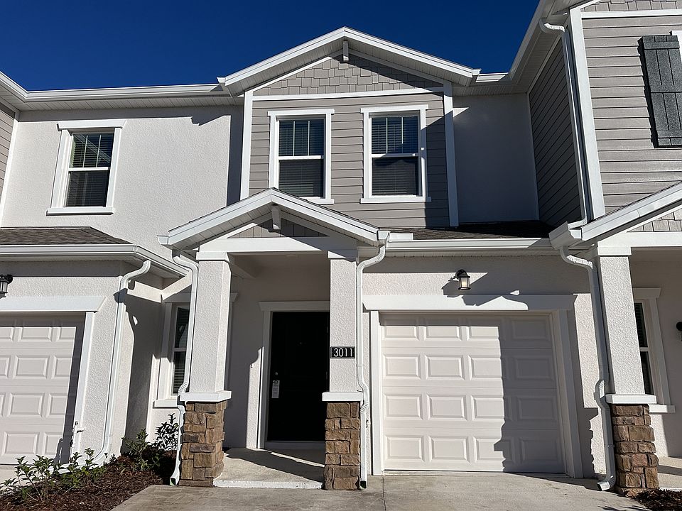 1st image of 3011 Chantilly Dr