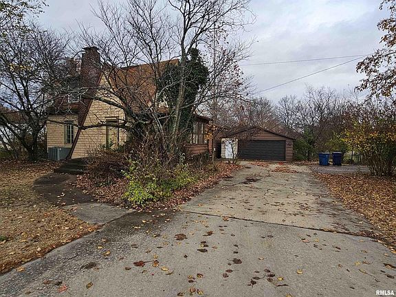 3rd image of 1604 Salem Rd