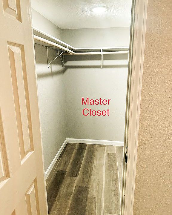 216 Pine St, West Plains, MO 65775 Zillow