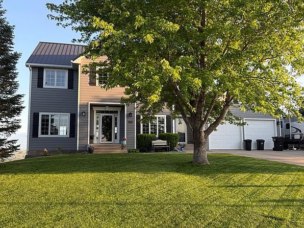 1913 Flag Mountain Dr