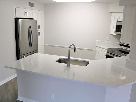 5th image of 6077 Bahia Del Mar Blvd S #120