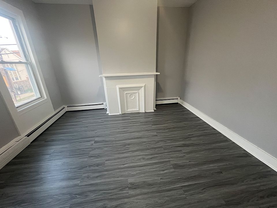 1st image of 76 4th Ave Floor 2