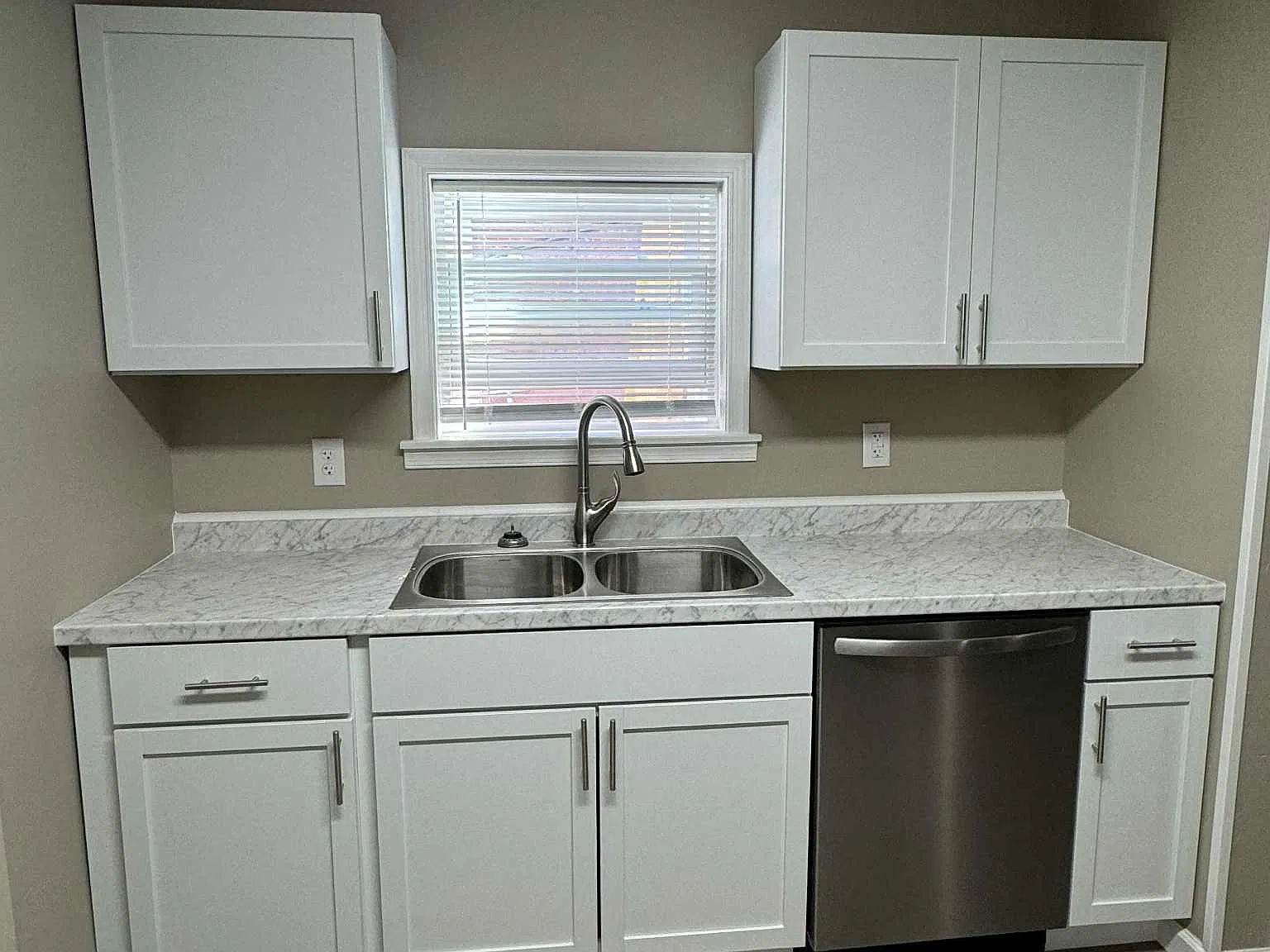 1 bed, 750 sqft, $1,250 — Photo 3