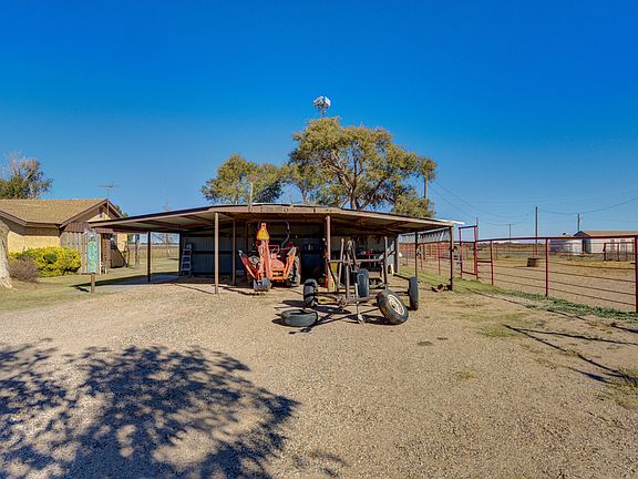 4th image of 1651 Bear Rd