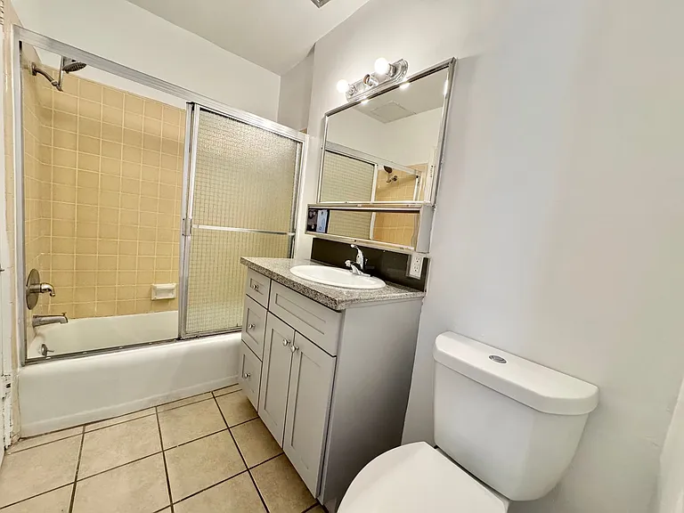 9820 Exposition Blvd — Photo 25