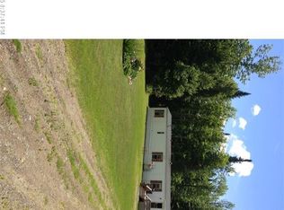 247 Mullen Rd, Newport, ME 04953