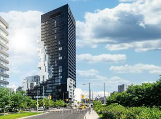 170 Bayview Ave #904, Toronto, ON M5A 0M4