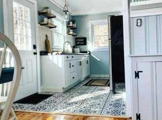 5 Ocean View Rd, Kennebunk, ME 04043