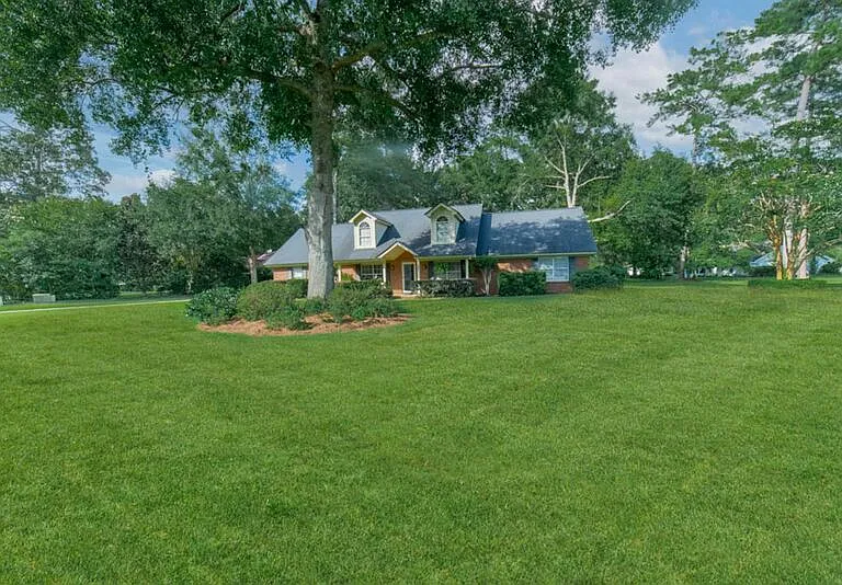 12 Cricket Ct — Photo 4