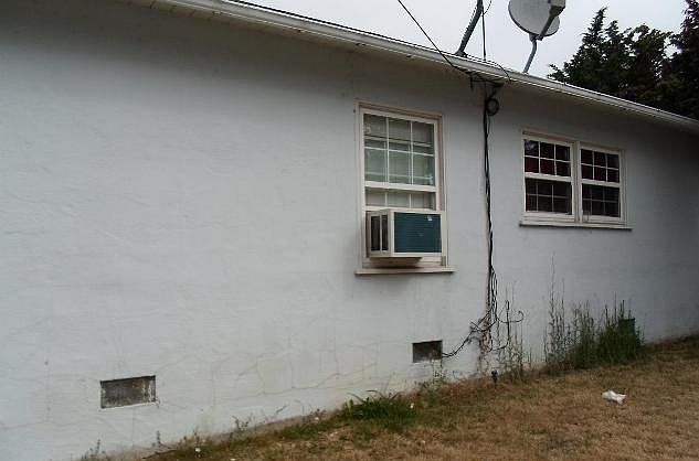 2nd image of 25510 Belmont Ave