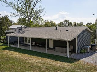 2725 Spencer Rd, Warsaw, KY 41095