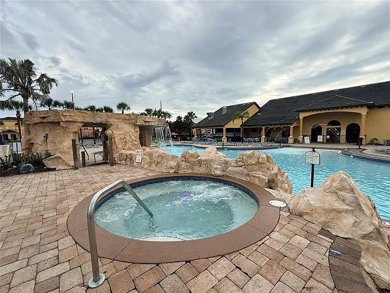 8977 Bismarck Palm Rd — Photo 19