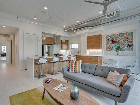 4th image of 316 W 200 S APT 202