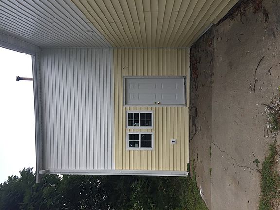 5th image of 539B Polly Dr