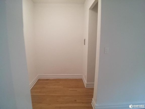 5th image of 140 8th Ave APT B