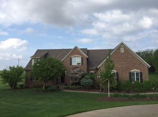 19284 252nd Ave, Bettendorf, IA 52722