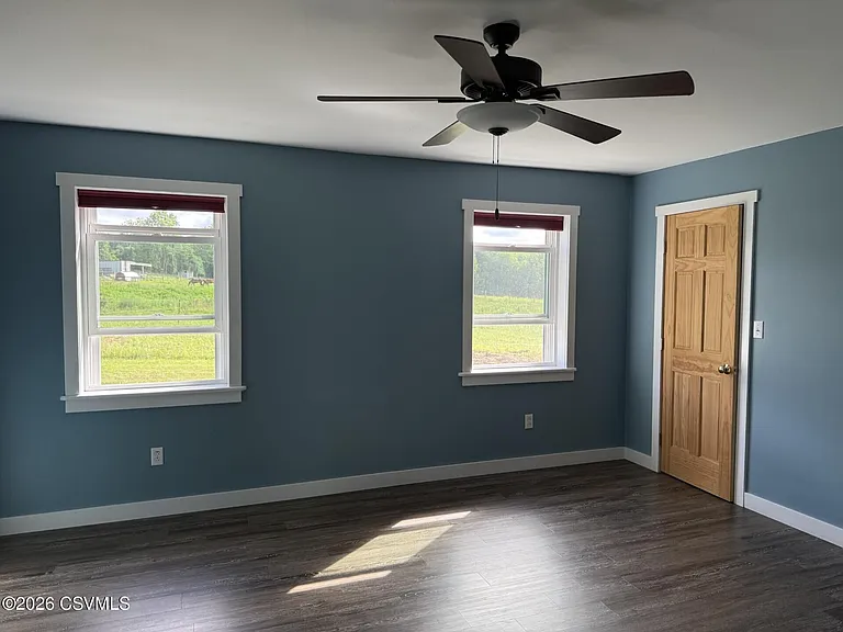 360 Metzger Dr — Photo 10