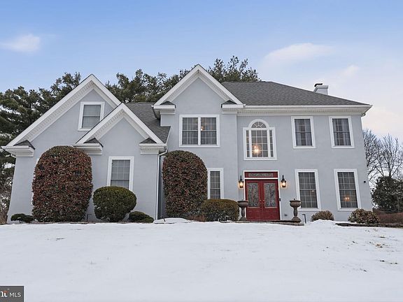 2nd image of 3749 Sipler Ln