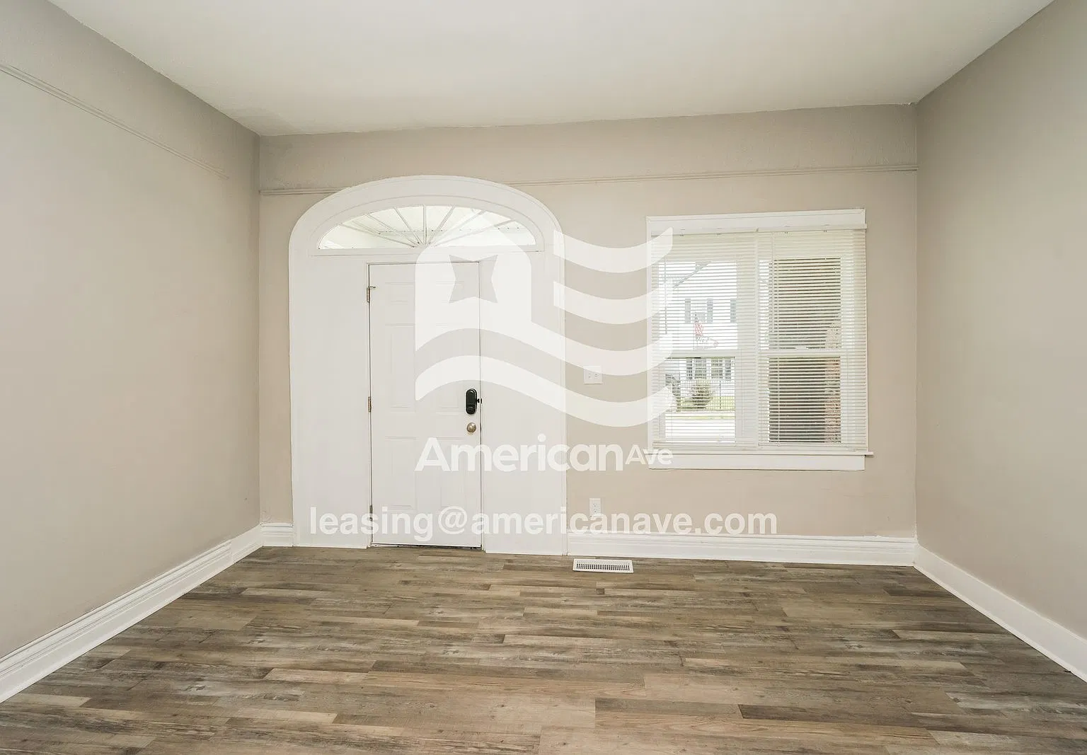 3 bed, 1.0 bath, 1194 sqft, $1,497 — Photo 4