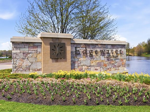 3rd image of 845 Butterfly Field Dr