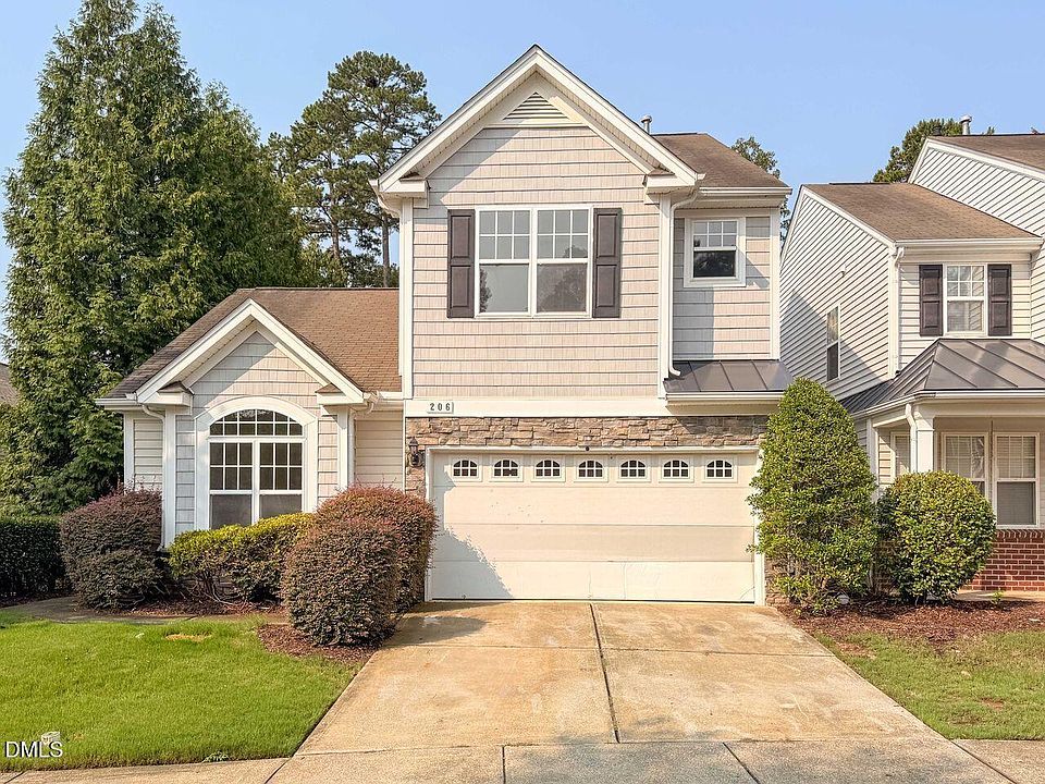 1st image of 206 Bell Tower Way