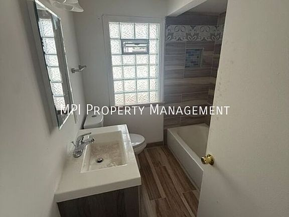 4th image of 4619A W Fond Du Lac Ave